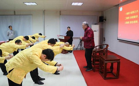 穿越火线怎么拜师视频[图1]